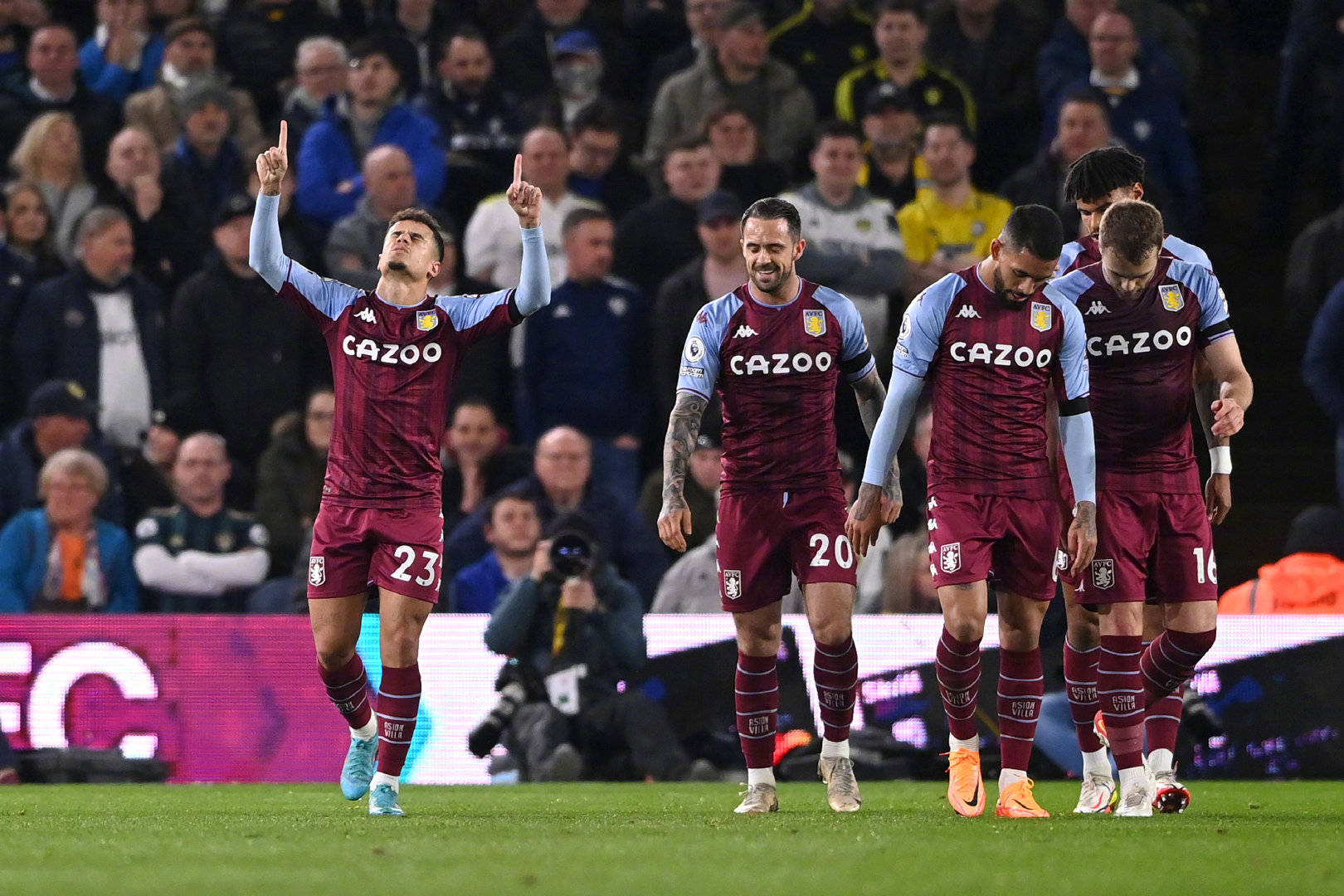 再次吸引了 再次吸引了